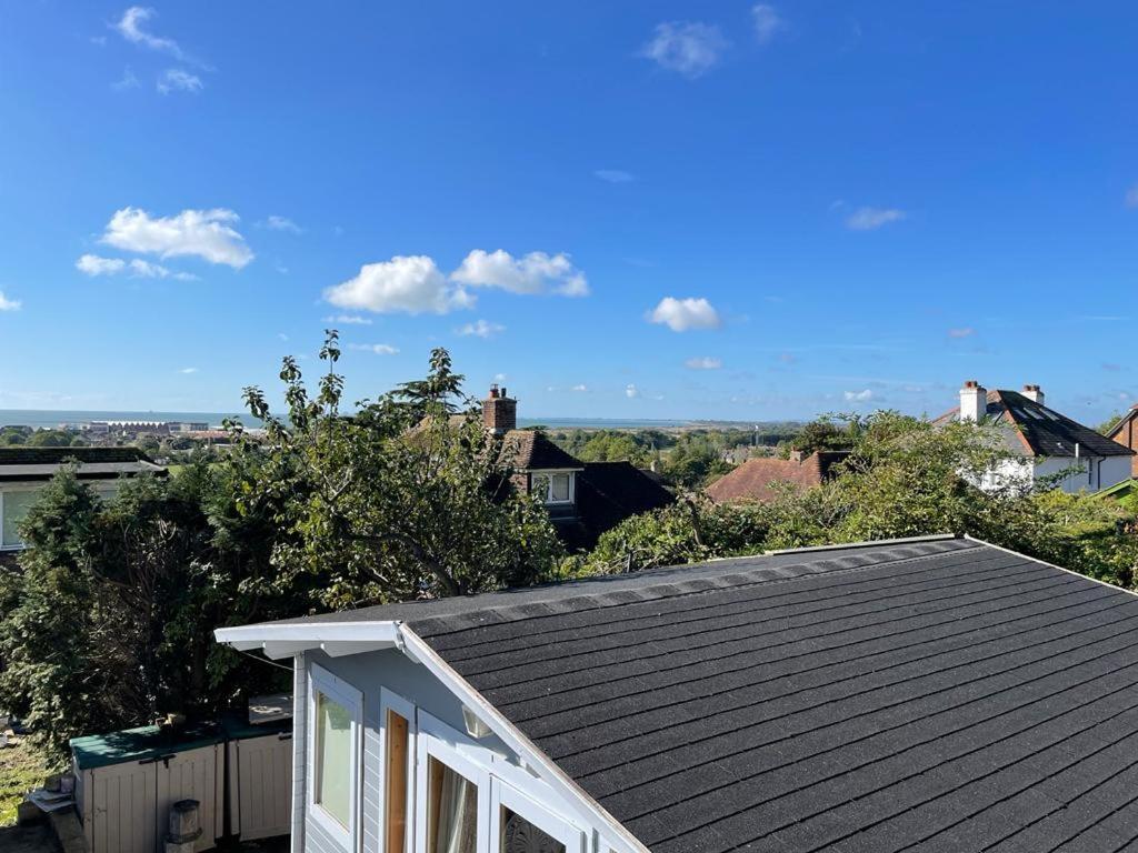 Secret Hythe, Sea Views Town Location 2Km Eurotunnel Apartment Hythe  Exterior photo