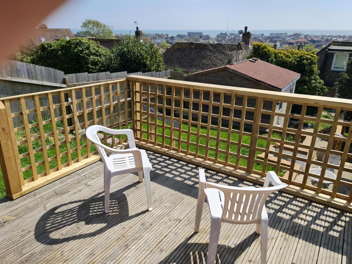 Secret Hythe, Sea Views Town Location 2Km Eurotunnel Apartment Hythe  Exterior photo