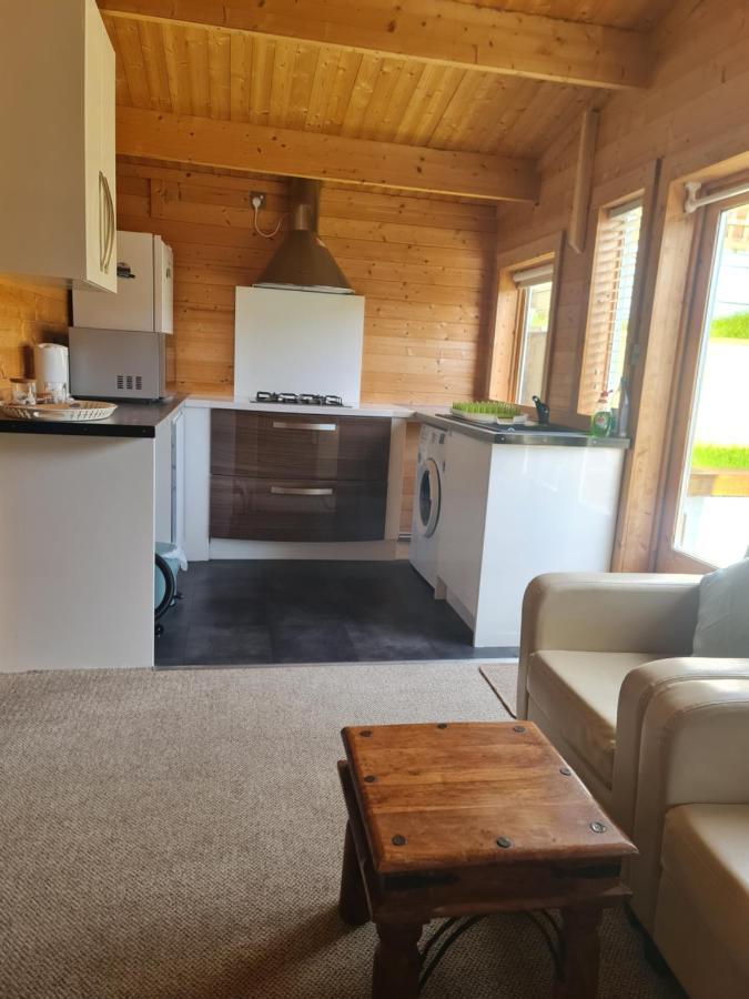 Secret Hythe, Sea Views Town Location 2Km Eurotunnel Apartment Hythe  Exterior photo